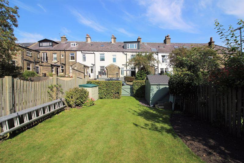 4 bedroom terraced house for sale in Skircoat Moor Road, Savile Park