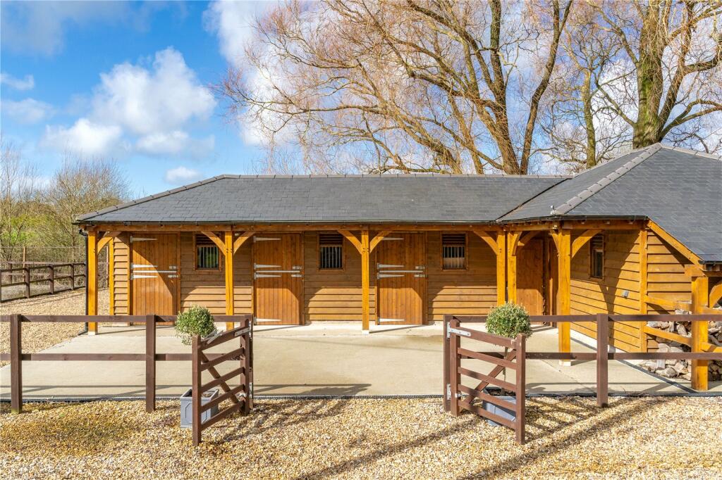 Additional property image - Knighton Lane, Wimborne, Dorset, BH21