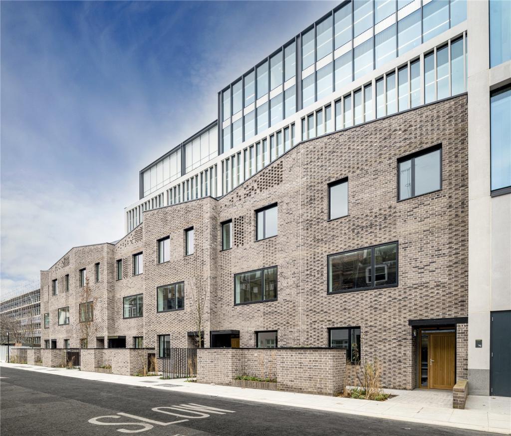 2 bedroom mews property for sale in Chilworth Mews, Bayswater, London, W2