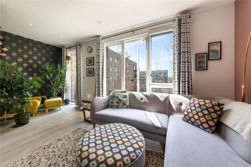 Main image of property: Hudson Way, London, E16