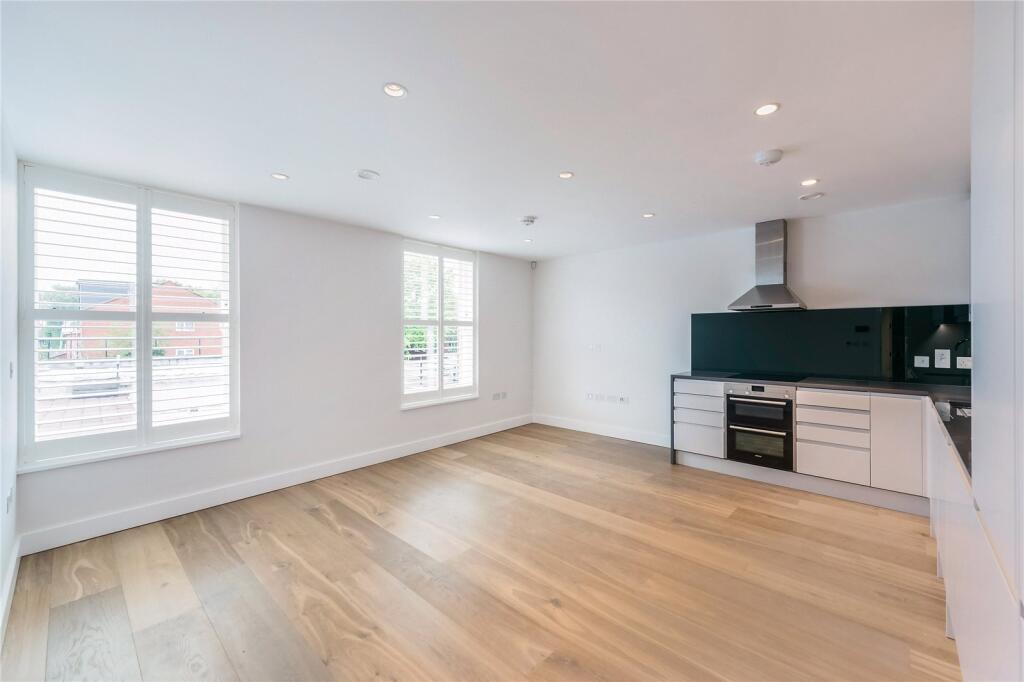 Main image of property: Chiswick High Road, London, W4