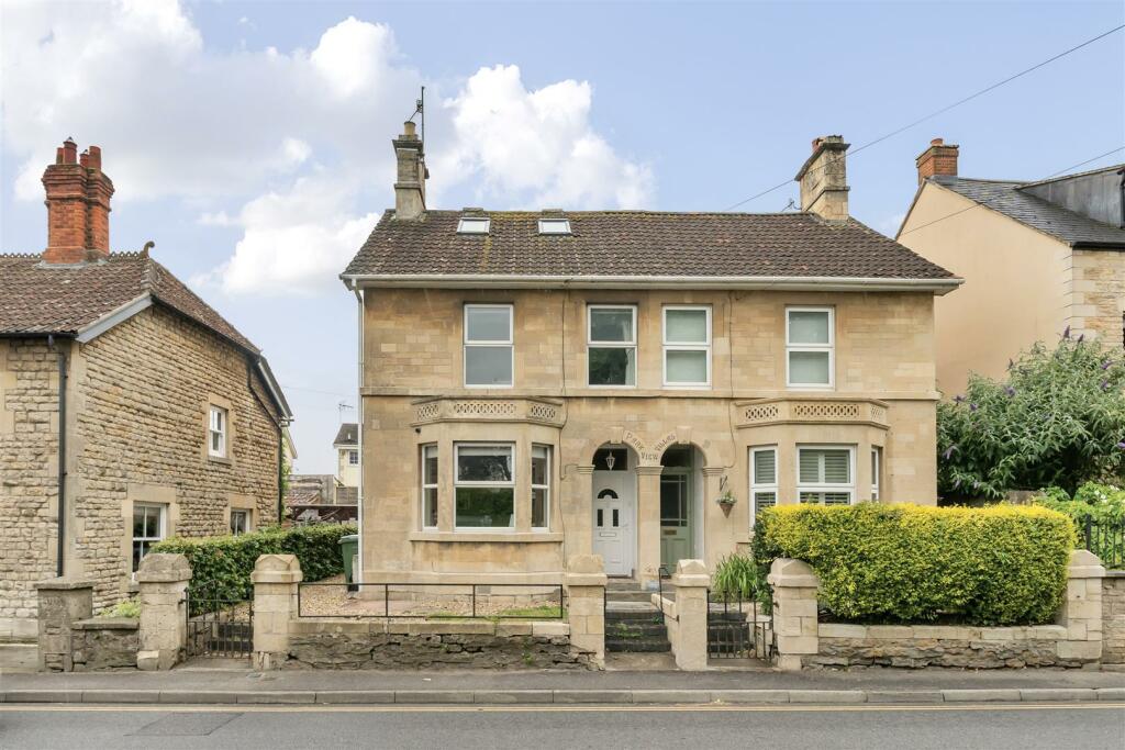 Main image of property: Park View Villas, Calne