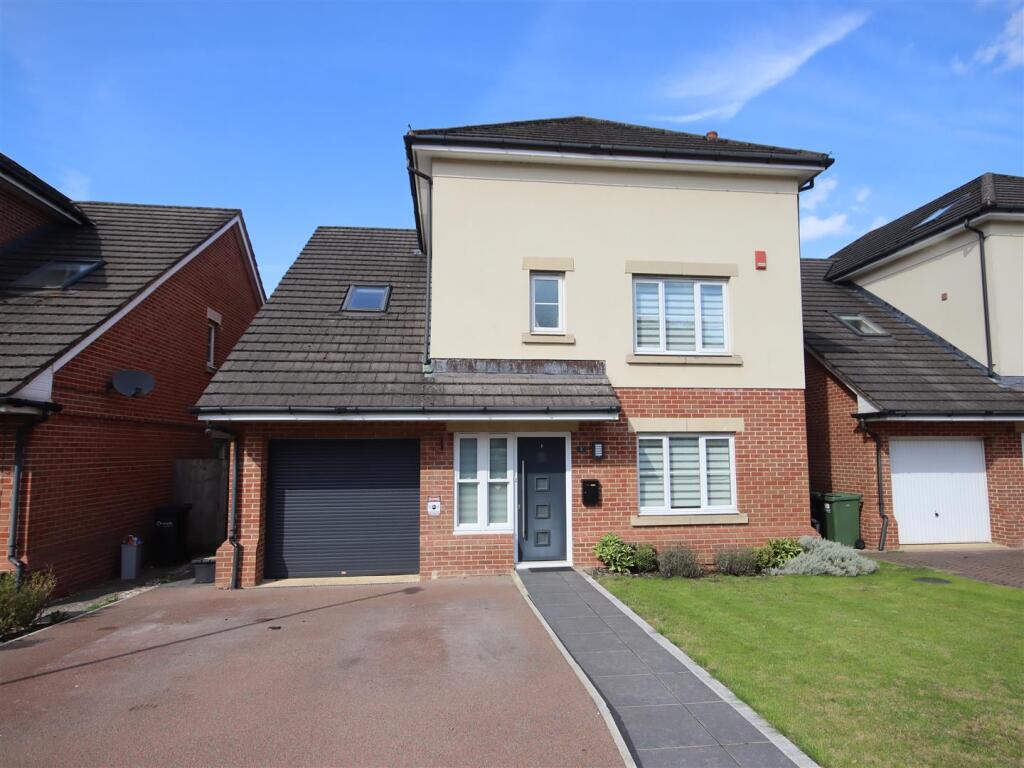 Main image of property: Wren Court, Calne