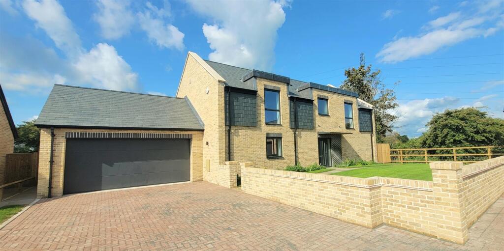 Main image of property: Brockleaze, Neston, Corsham