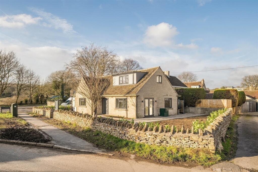 Main image of property: 34a  Westwells, Neston, Corsham