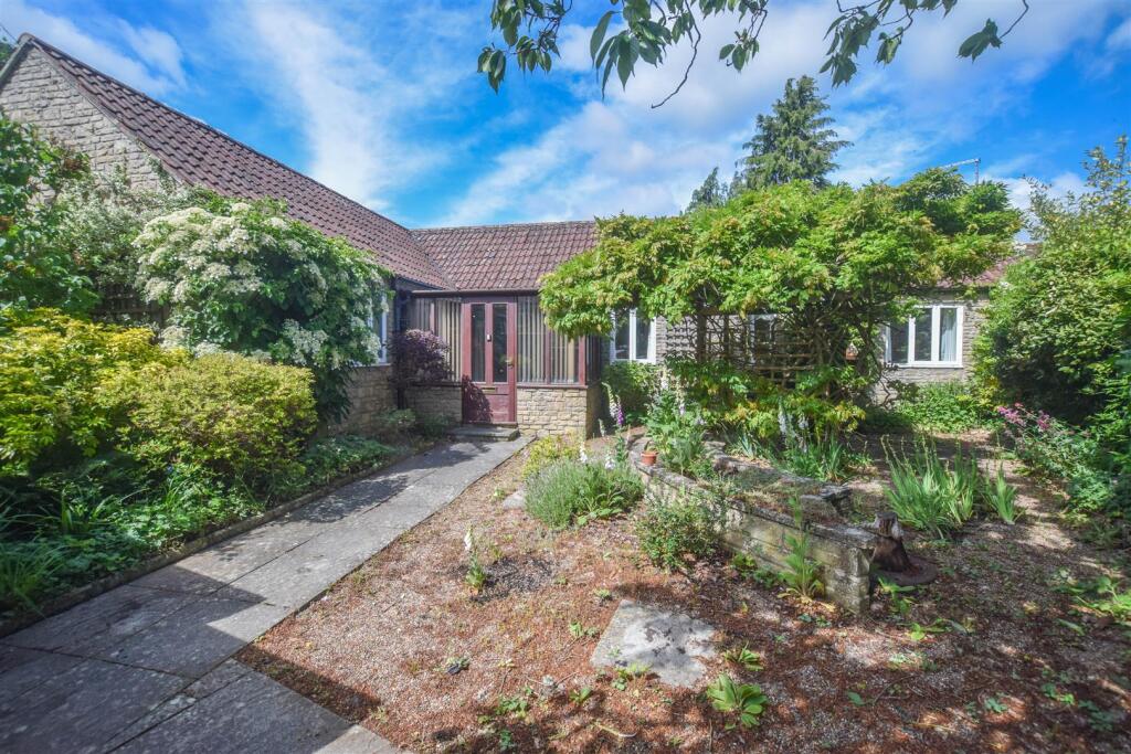 Main image of property: The Croft, Arches Lane, Malmesbury