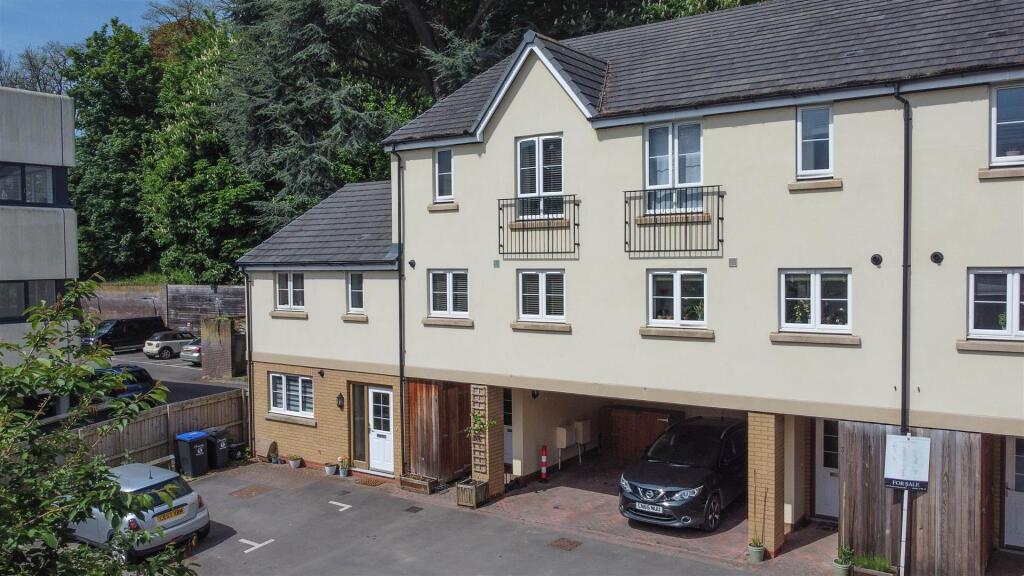 Main image of property: Cole Close, Malmesbury