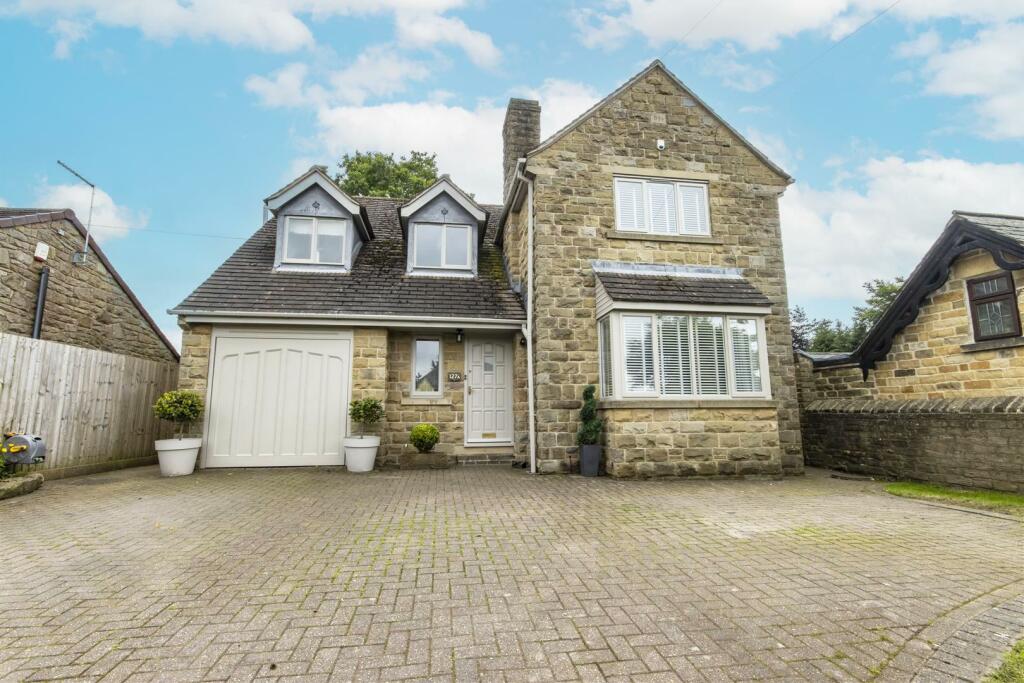 4 bedroom detached house for sale in Longedge Lane, Wingerworth