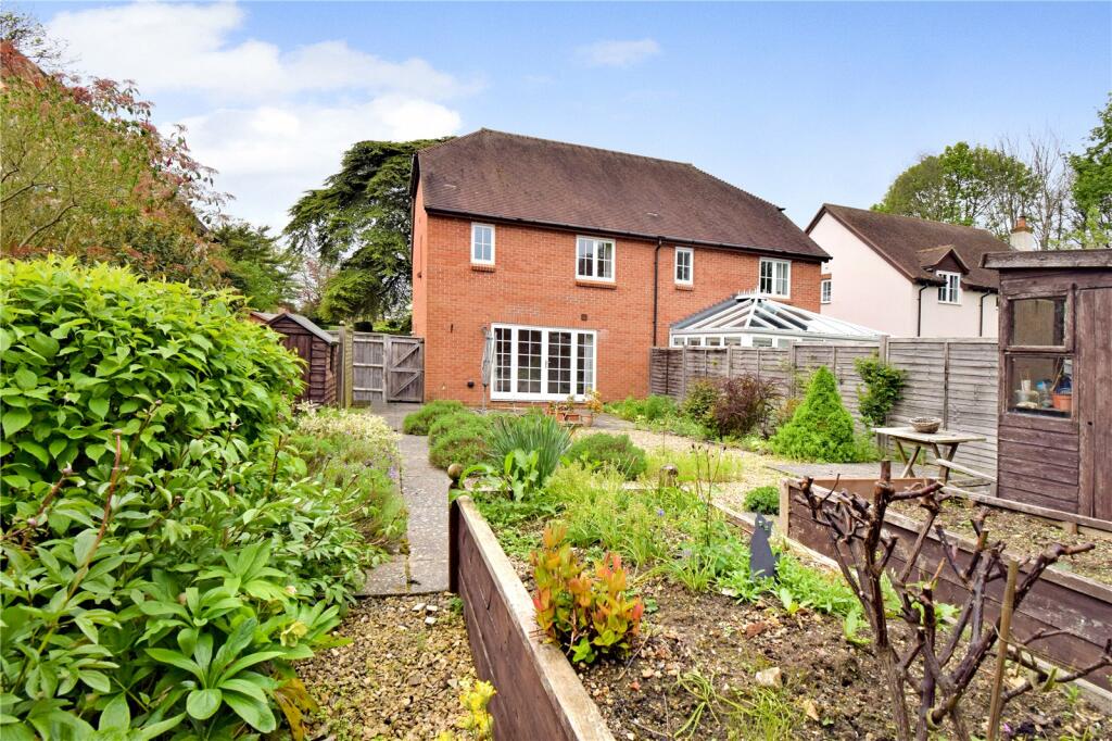 3 bedroom semidetached house for sale in Down End, Chieveley, Newbury