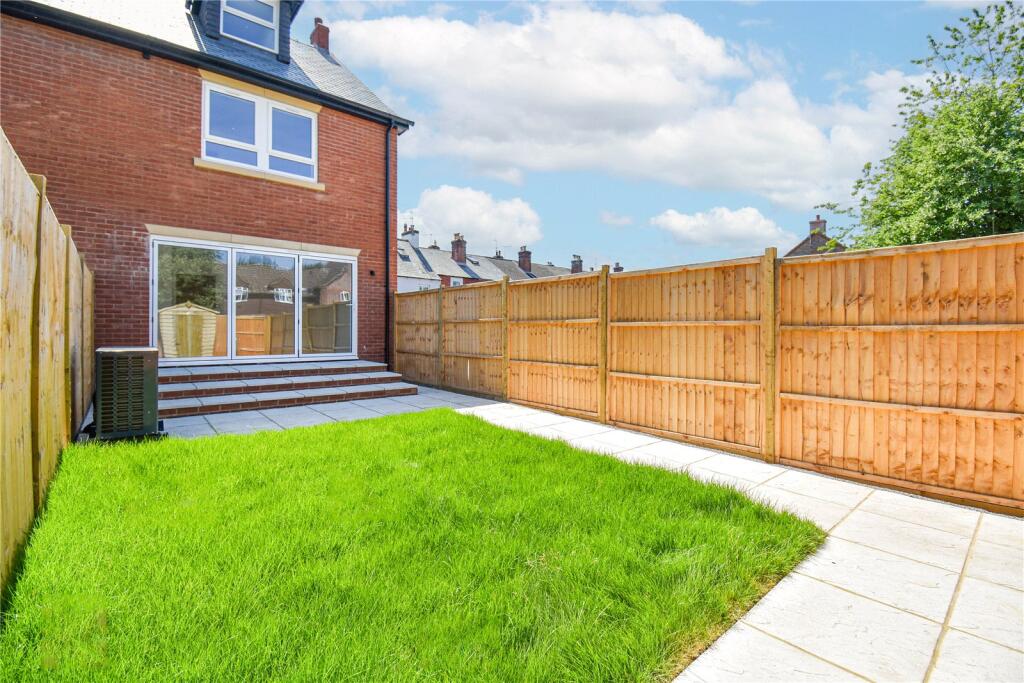 Main image of property: Russell Road, Newbury, Berkshire, RG14