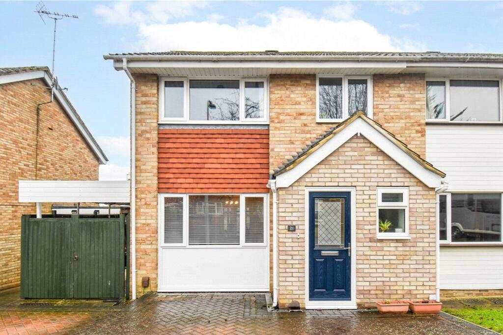 3 bedroom semi-detached house