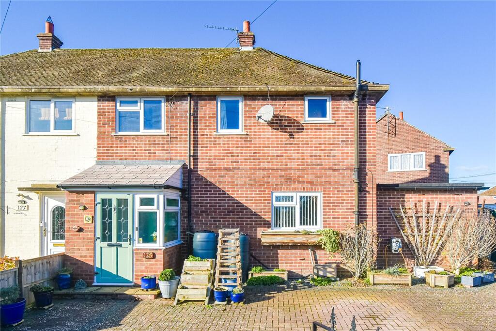 Main image of property: Kingsley Close, Shaw, Newbury, Berkshire, RG14