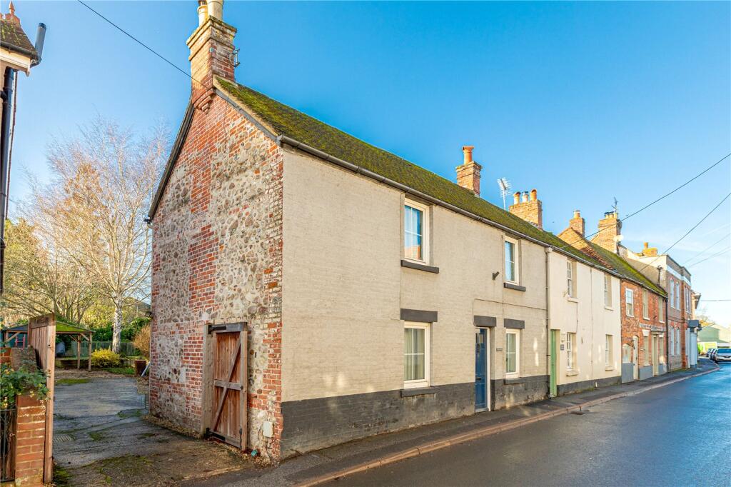 Main image of property: Newbury Street, Lambourn, Hungerford, Berkshire, RG17