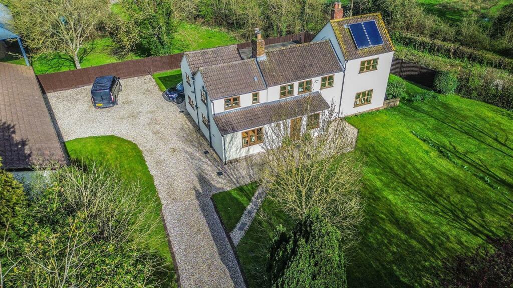 4 bedroom detached house for sale in Halmore, GL13