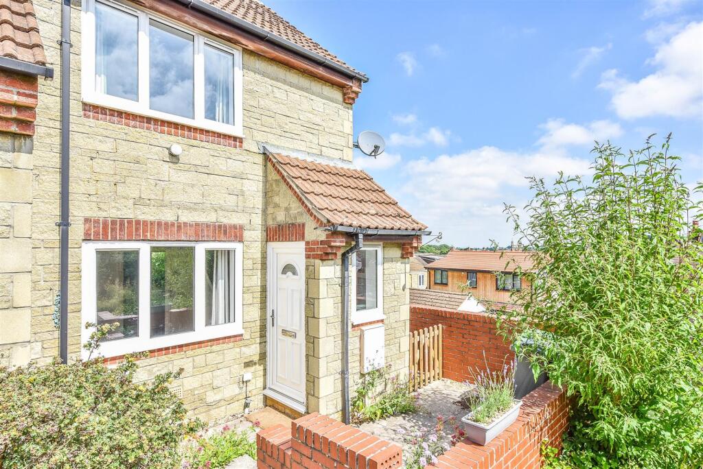 Main image of property: Weavers Close, Dursley