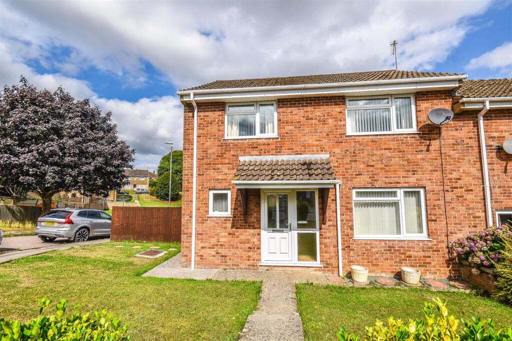 Main image of property: Leaside Close, Cam, Dursley