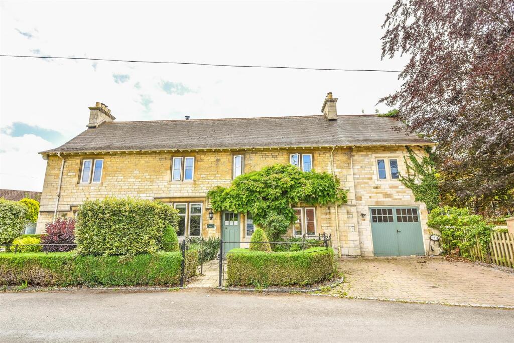Main image of property: Haresfield, Stonehouse