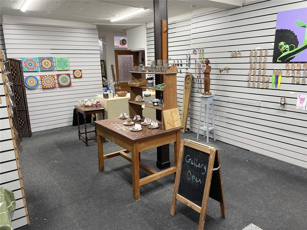 Commercial property for rent in Long Bridge Street, Llanidloes, Powys, SY18