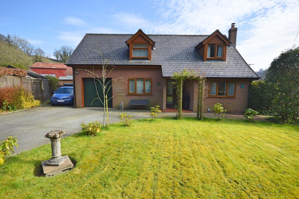 Main image of property: Rowan Cottage, Bwlch-Y-Ffridd, Newtown, Powys, SY16