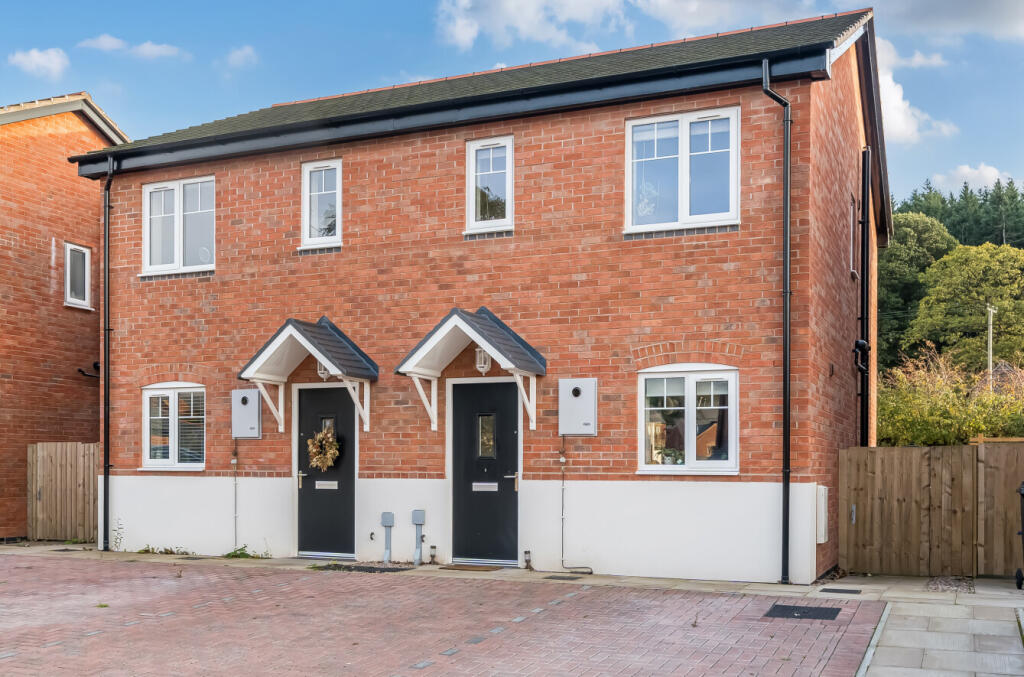 Main image of property: Maesderw, Sarn, Newtown, Powys, SY16