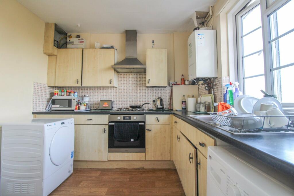 Additional property image - Addiscombe Road, Croydon, CR0