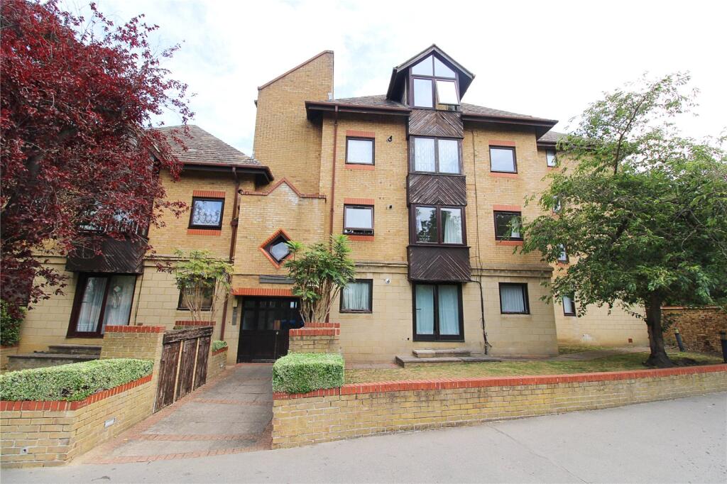 Main image of property: Park Hill Rise, Croydon, CR0