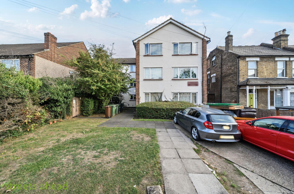 Main image of property: Cameron Road, Croydon, CR0