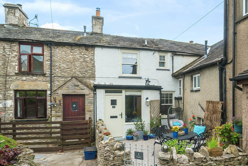 2 bedroom terraced house for sale in 1 The Square, Levens, Kendal