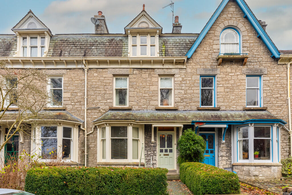 Main image of property: 9 Sunnyside, Kendal, Cumbria, LA9 7DJ
