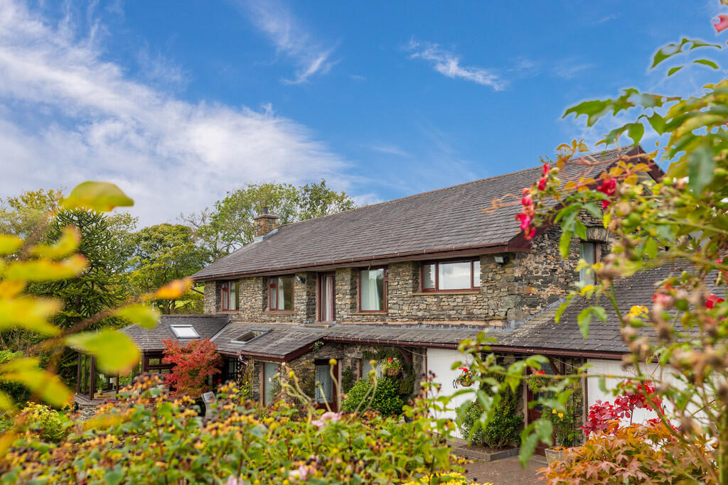 Main image of property: Low Butterbent Barn , New Hutton, Cumbria, LA8 0AE 