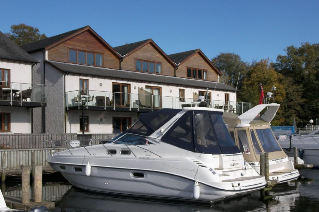 2 bedroom apartment for sale in 32 Windward Way, Windermere Marina