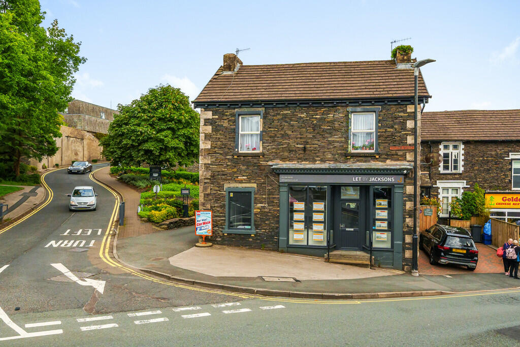Main image of property: Freehold Premises, 3 Victoria Street, Windermere LA23 1AD