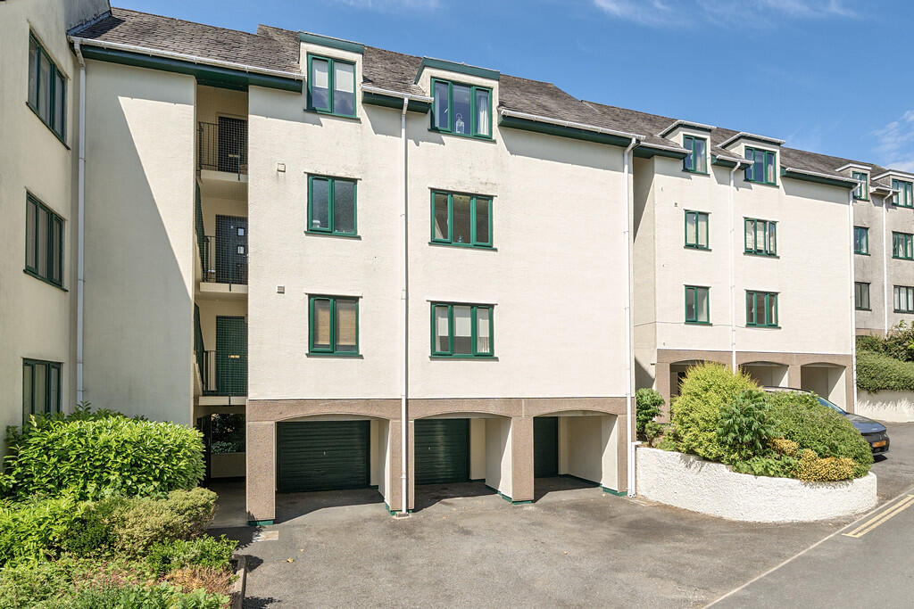 Main image of property: 7 Quarry Rigg, Bowness-on-Windermere, Cumbria, LA23 3DT
