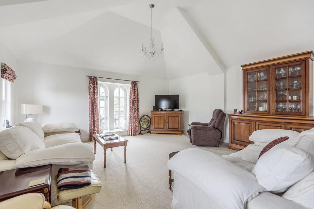 2 bedroom apartment for sale in 7 The Royal, Church Street, Bowness On