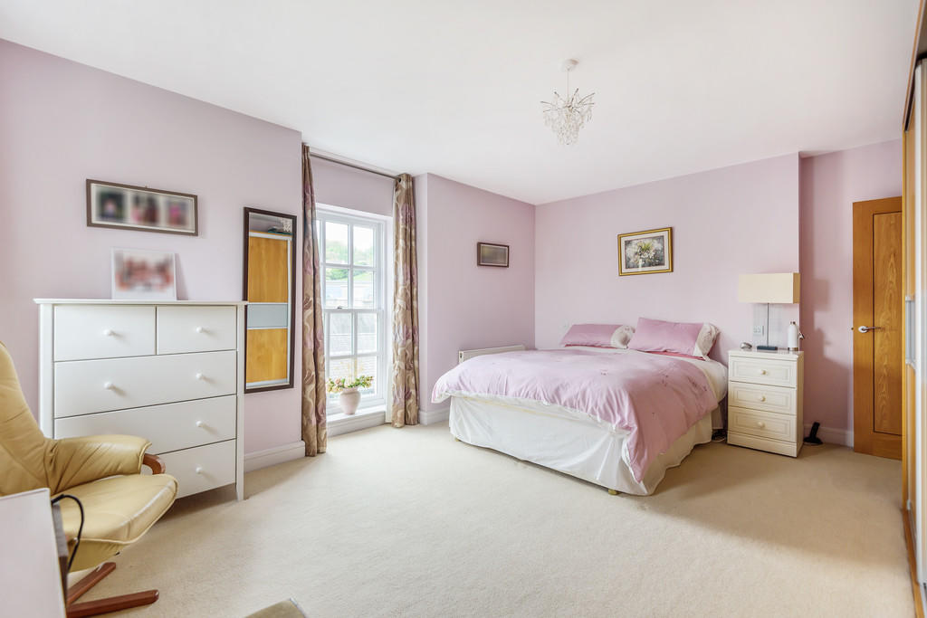 2 bedroom apartment for sale in 7 The Royal, Church Street, Bowness On