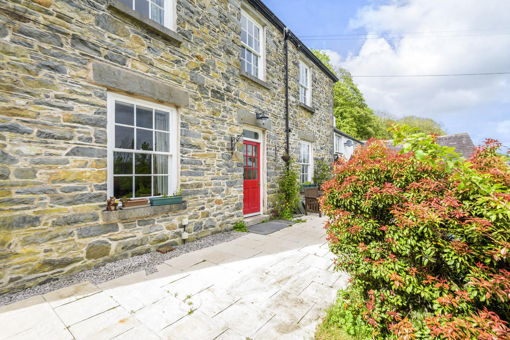 6 bedroom semidetached house for sale in Brocklebank Ground, Torver