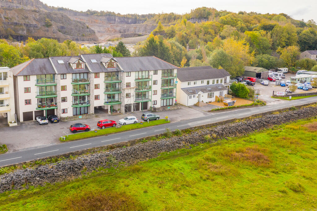 Main image of property: Flat 12 Herons Quay, Sandside, Milnthorpe, Cumbria, LA7 7HW