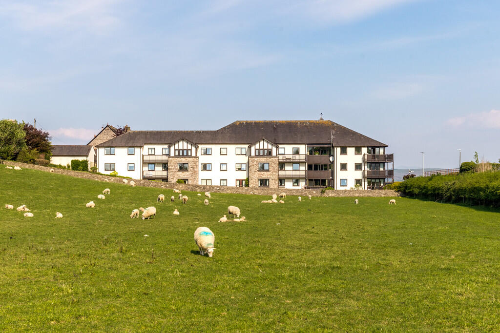 Main image of property: 14 Ashleigh Court, Station Road, Arnside, LA5 0JH 