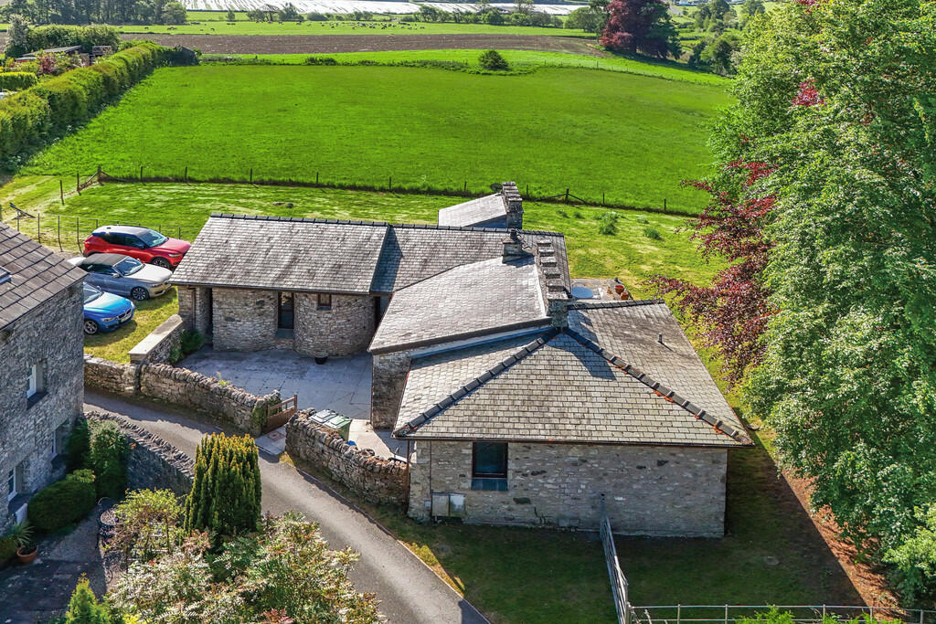 Main image of property: Cappleside, Beetham, Milnthorpe, LA7 7AP