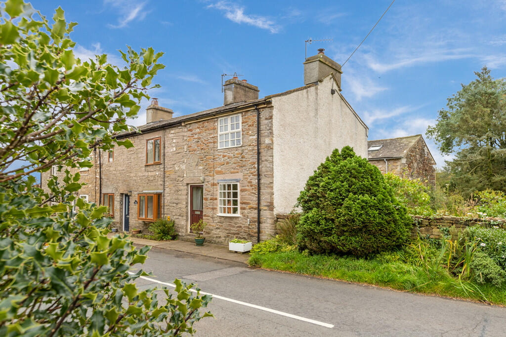 1 bedroom end of terrace house for sale in Masons Arms , Hutton Roof