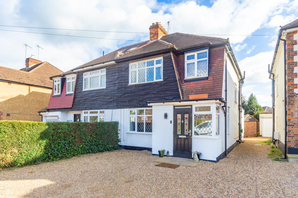 3 bedroom semidetached house for sale in Moorfield Road, Denham Green, Buckinghamshire, UB9