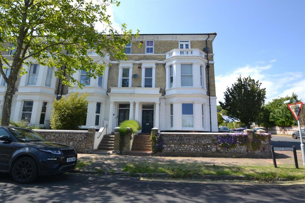 2 bedroom flat for sale in 43 Enys Road, Eastbourne, BN21