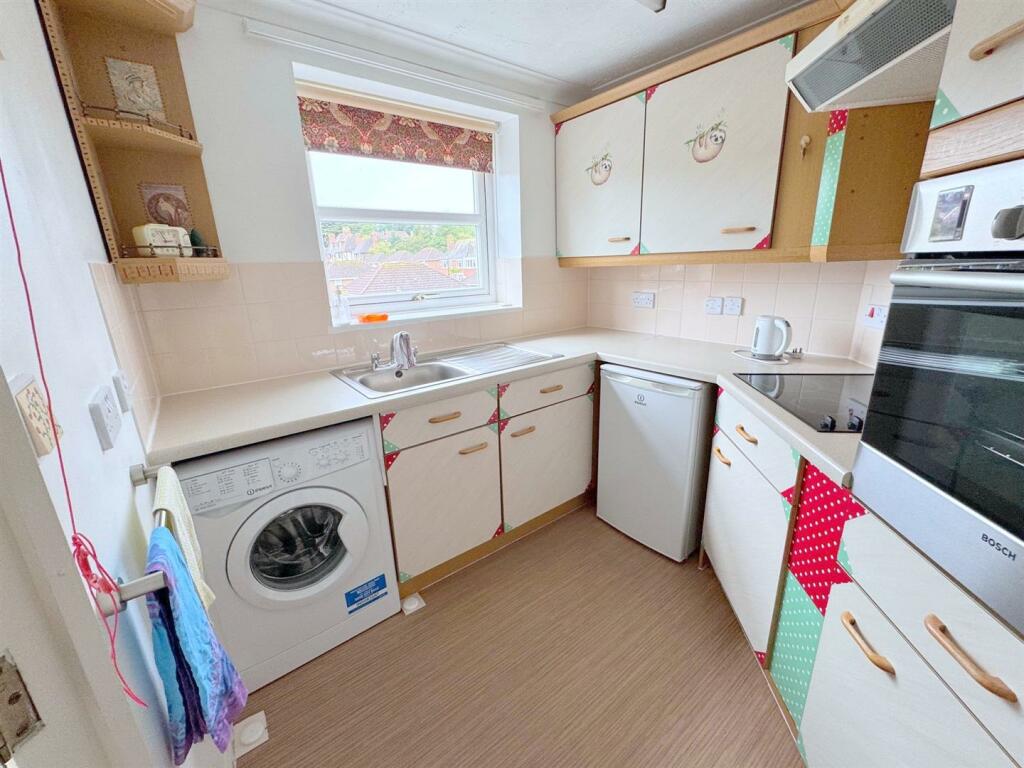 Additional property image - 10a Granville Road, Eastbourne