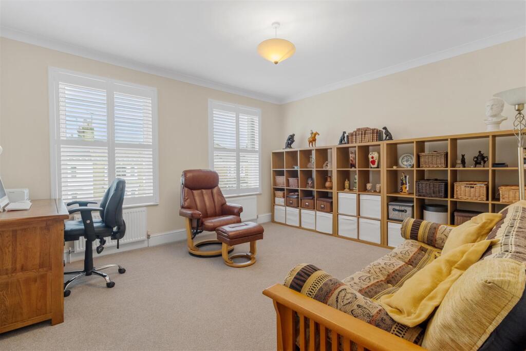 Additional property image - Lushington Road, West of Town Centre, Eastbourne