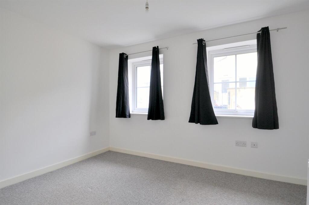Additional property image - Lushington Lane, Eastbourne