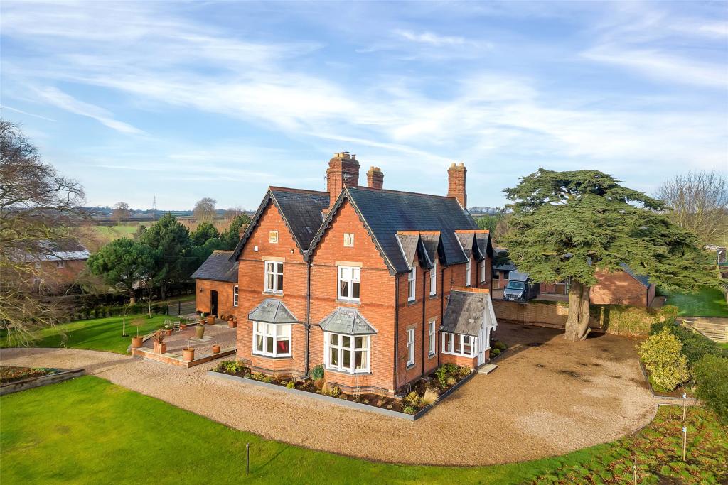 6 bedroom detached house for sale in Thrussington Road, Hoby, Melton