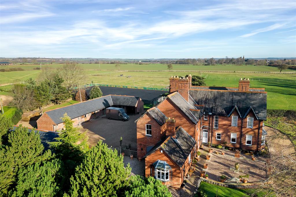 6 bedroom detached house for sale in Thrussington Road, Hoby, Melton