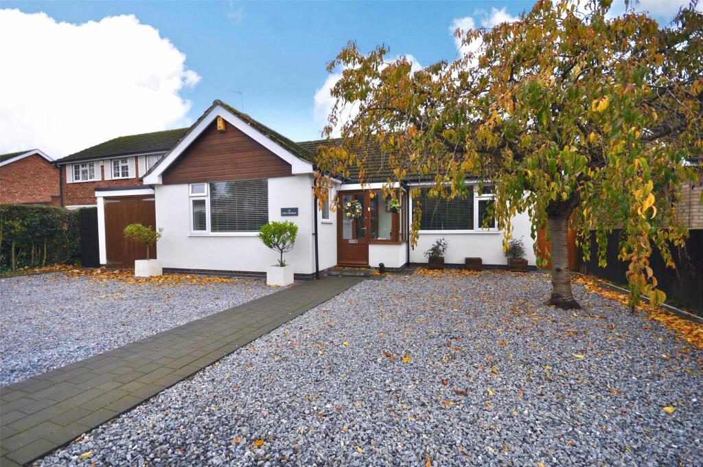 3 bedroom bungalow for sale in Syston Road, Queniborough, Leicester, LE7