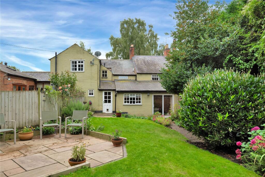 Main image of property: The Green, Thrussington