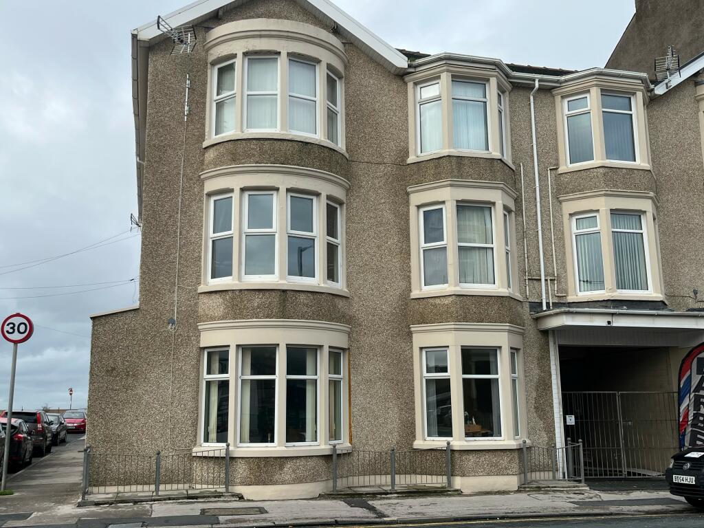 2 bedroom apartment for rent in Sefton Road, Heysham, LA3
